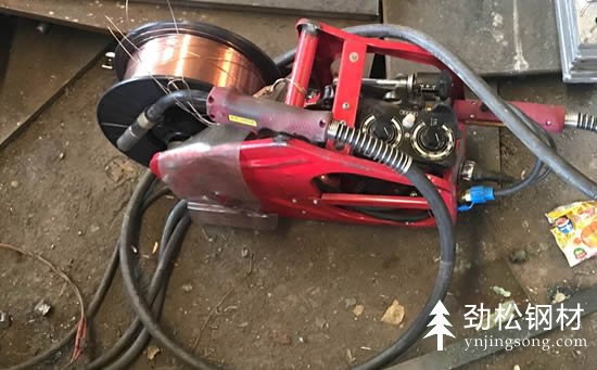 鋼護筒生產(chǎn)設備