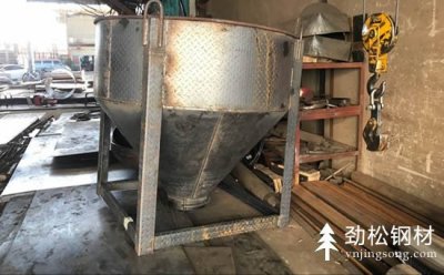 昆明<font color='red'>料斗</font>生產(chǎn)廠家