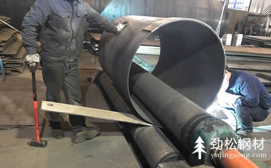 鋼護(hù)筒包邊